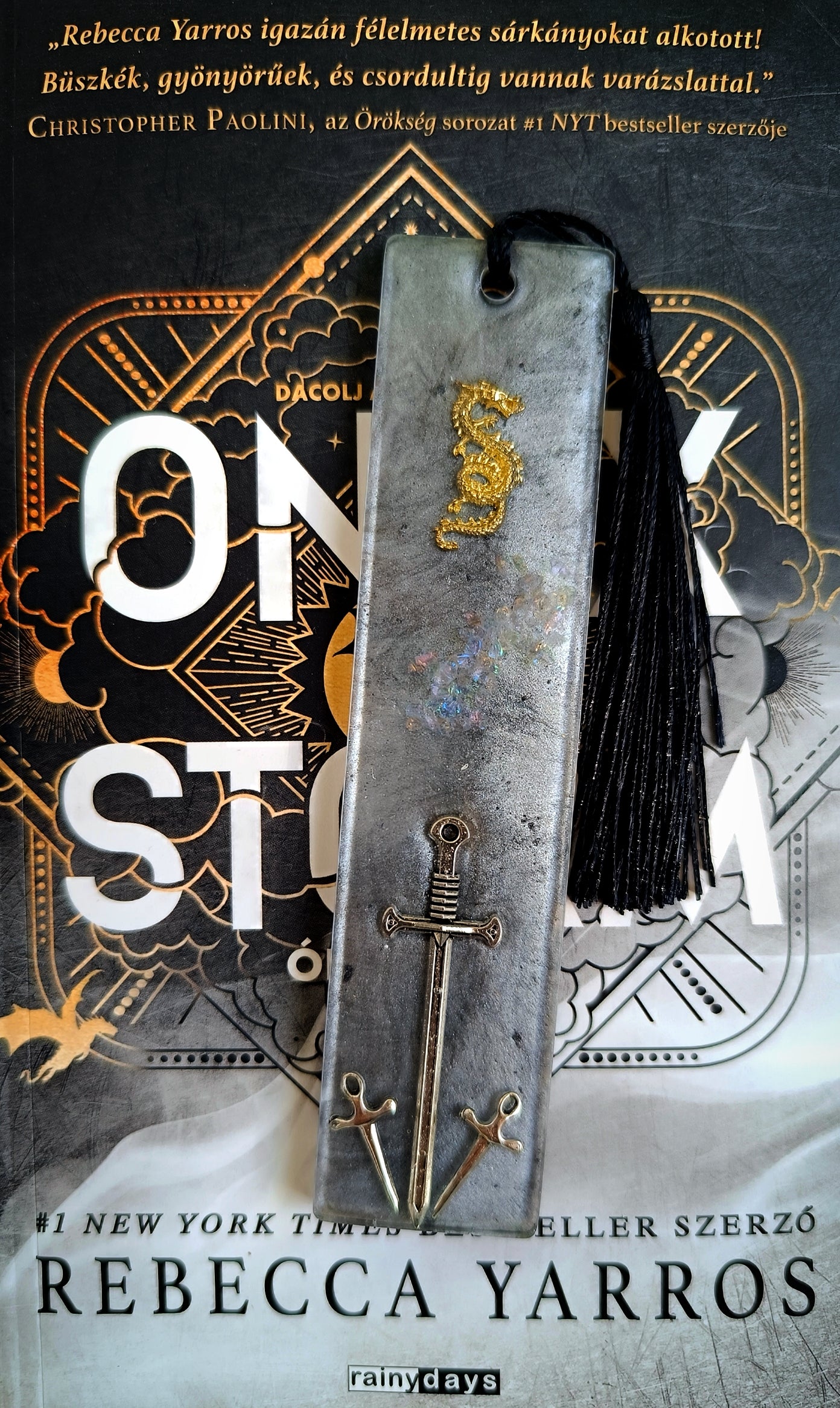 Onyx Storm (Fourth Wing) epoxy könyvjelző